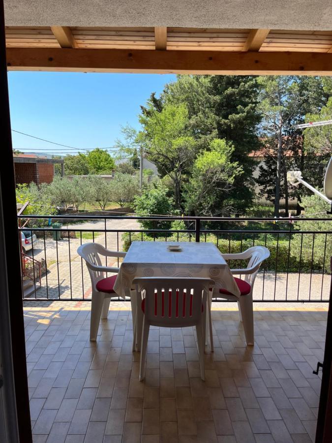Apartmani Sekana Starigrad Exterior photo